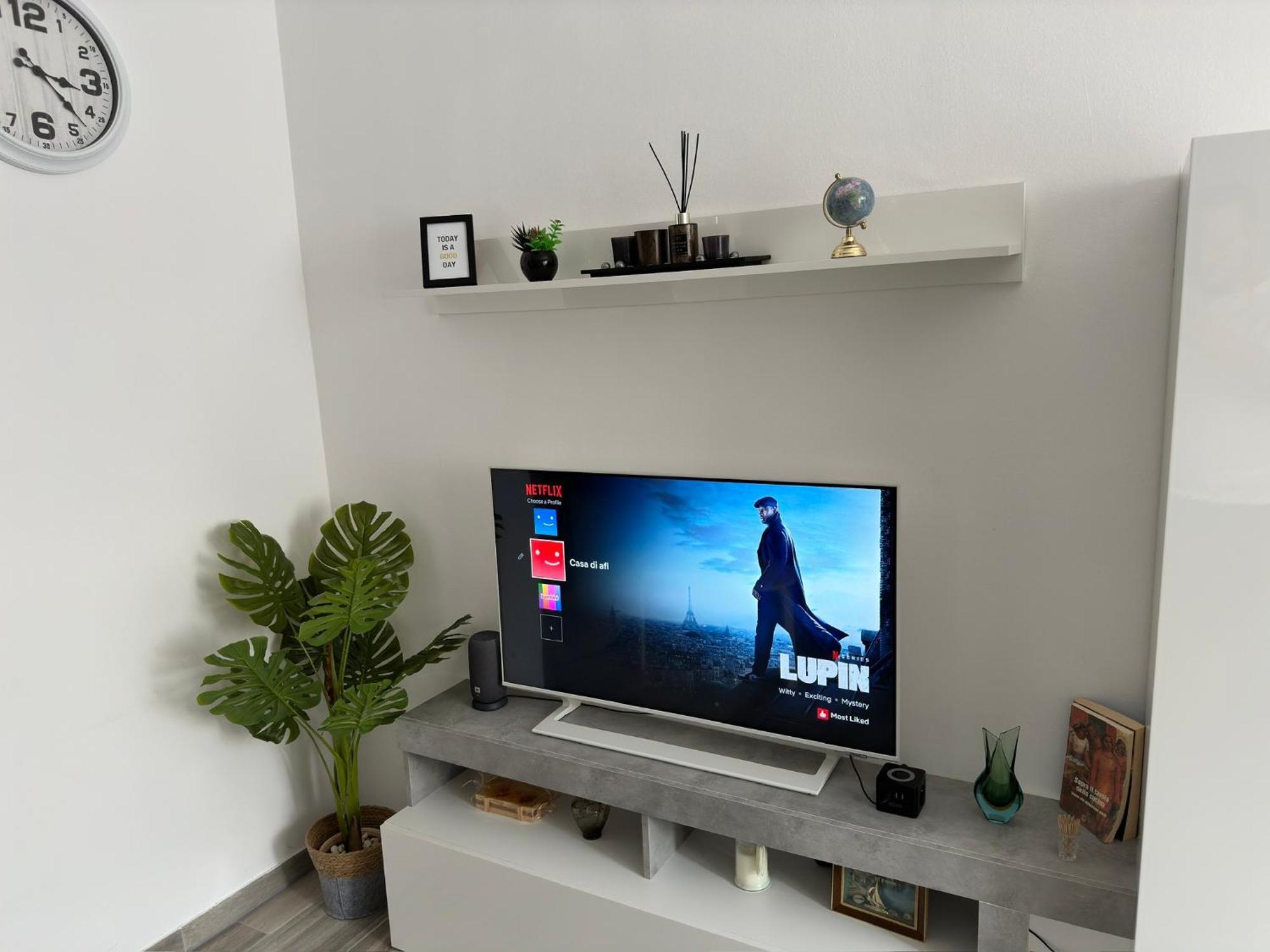 Апартаменти Casa Di Afi, Perfect For 4 - Kitchen - Parking - Netflix Арона Екстер'єр фото